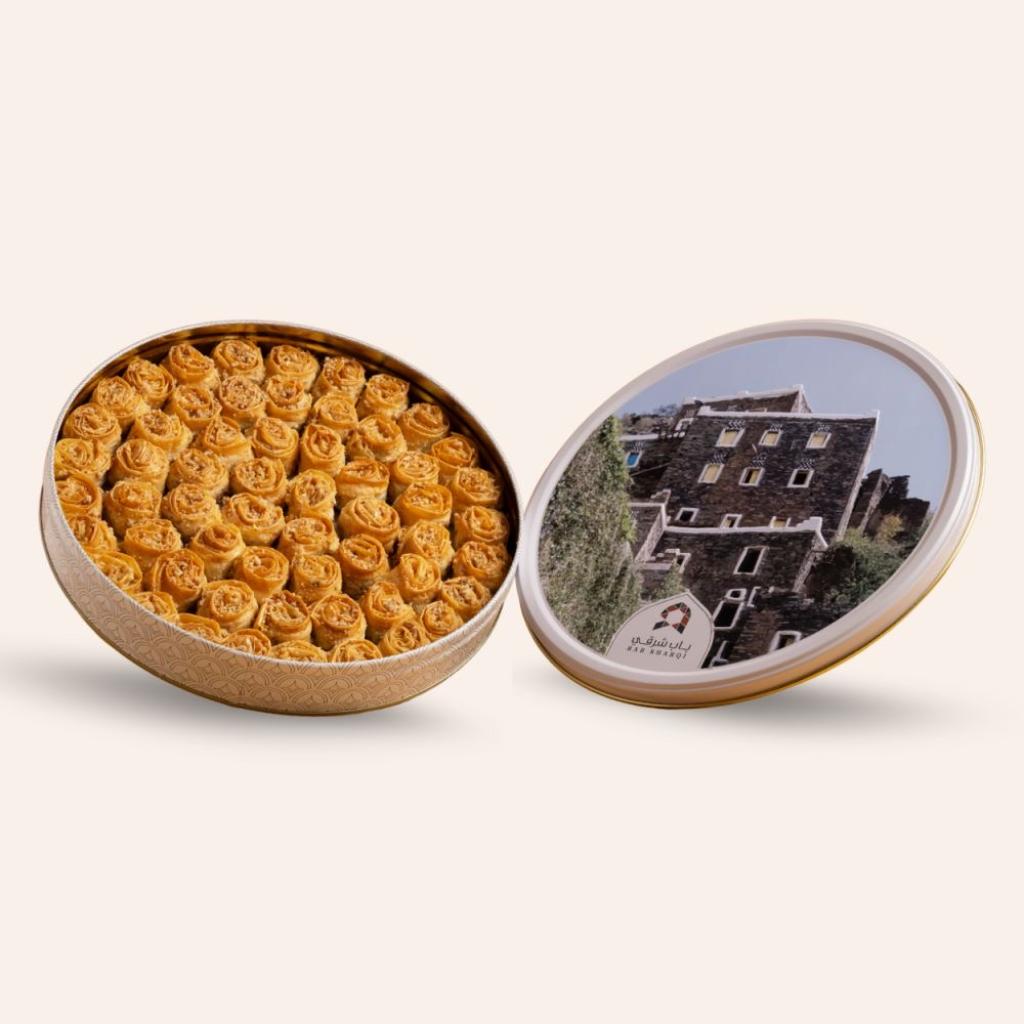 بقلاوة البيكان الحجم الكبير من باب شرقي